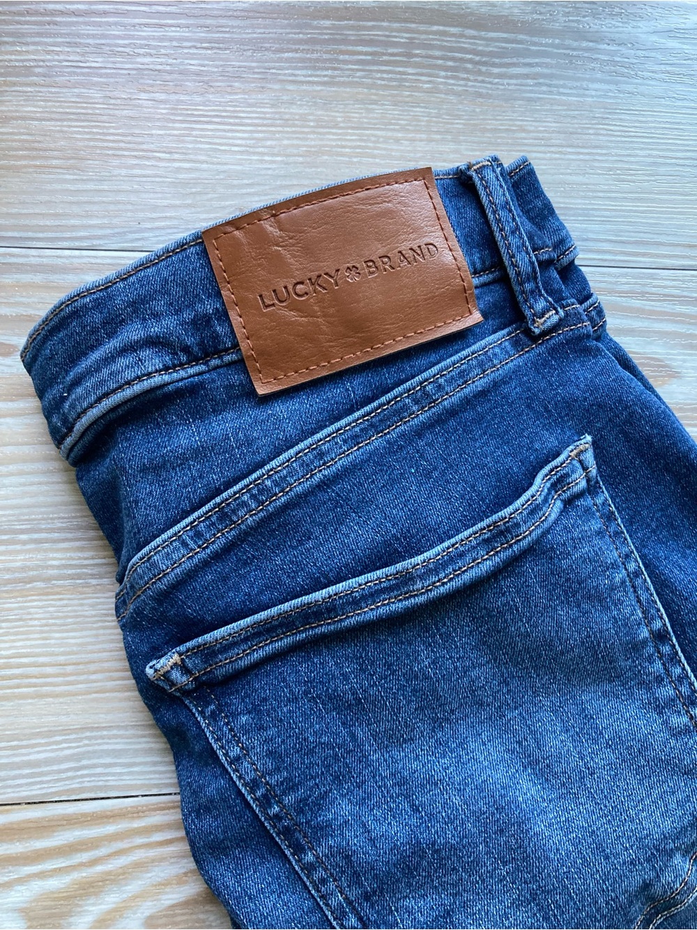 Lucky Brand Indigo Skinny Jeans for Women Size 6/28 Rolle Up Capris - Picture 7 of 7